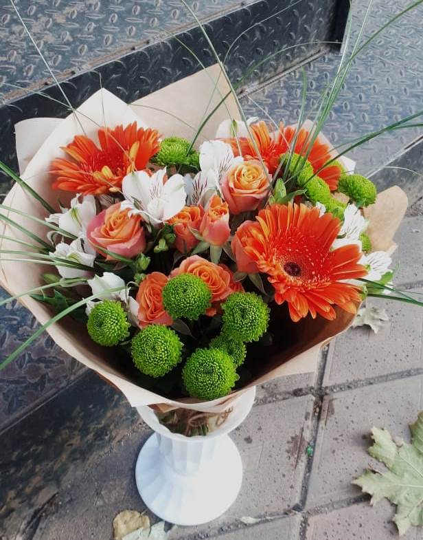Букет цветов из: Герберы, Хризантемы, Альстромерии и Розы в Усмани