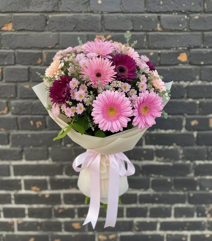 Букет цветов из: Герберы и Хризантемы в Усмани