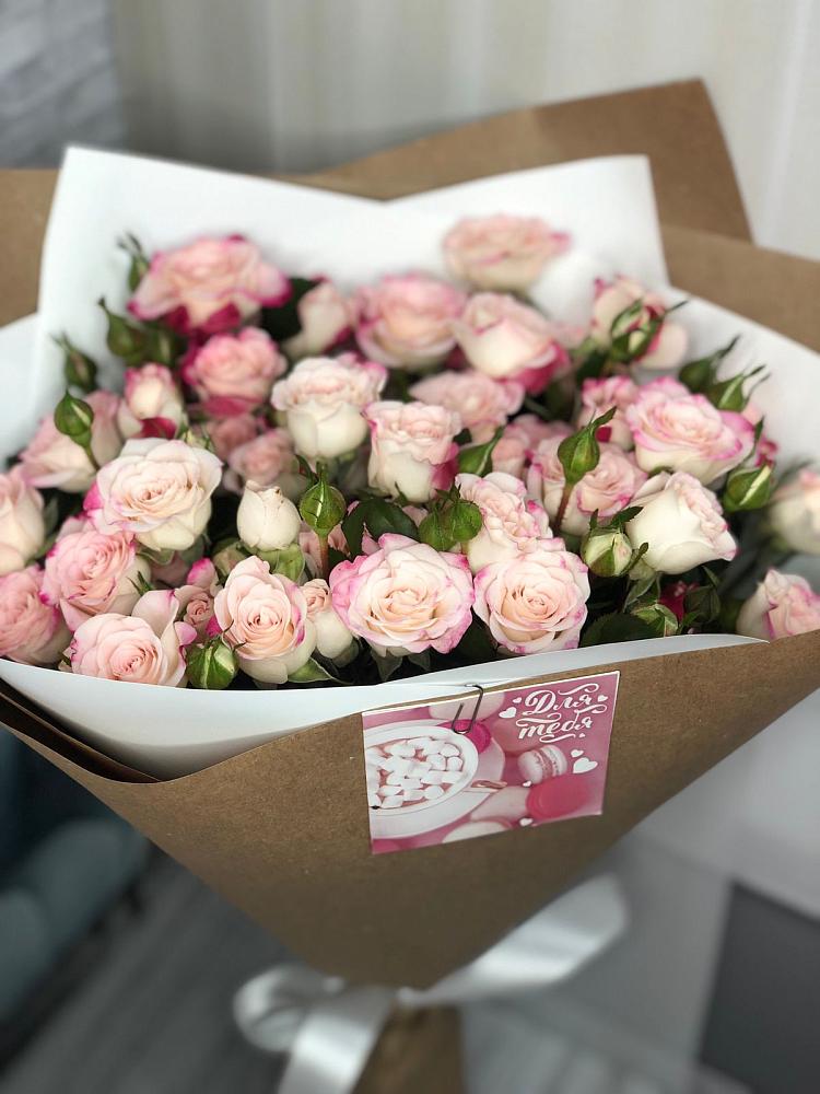 Букет цветов из: Розы в Усмани