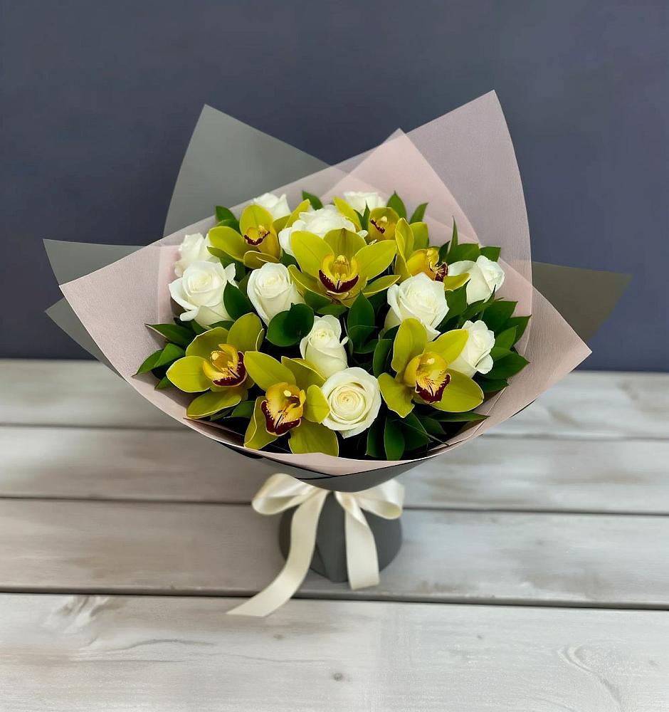 Букет цветов из: Орхидеи и Розы в Усмани