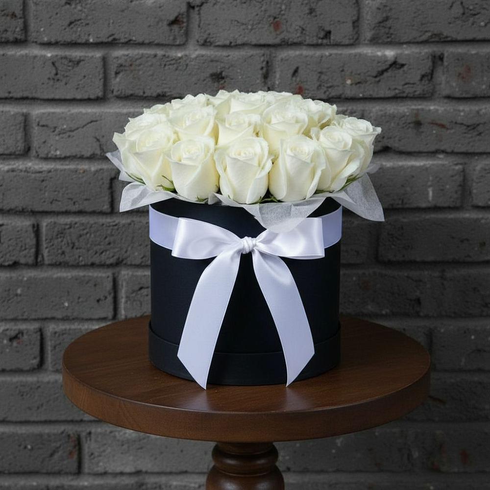 Цветочная композиция из Розы в шляпной коробке в Усмани