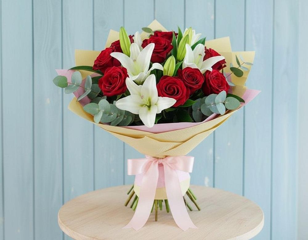Букет цветов из: Лилии и Розы в Усмани